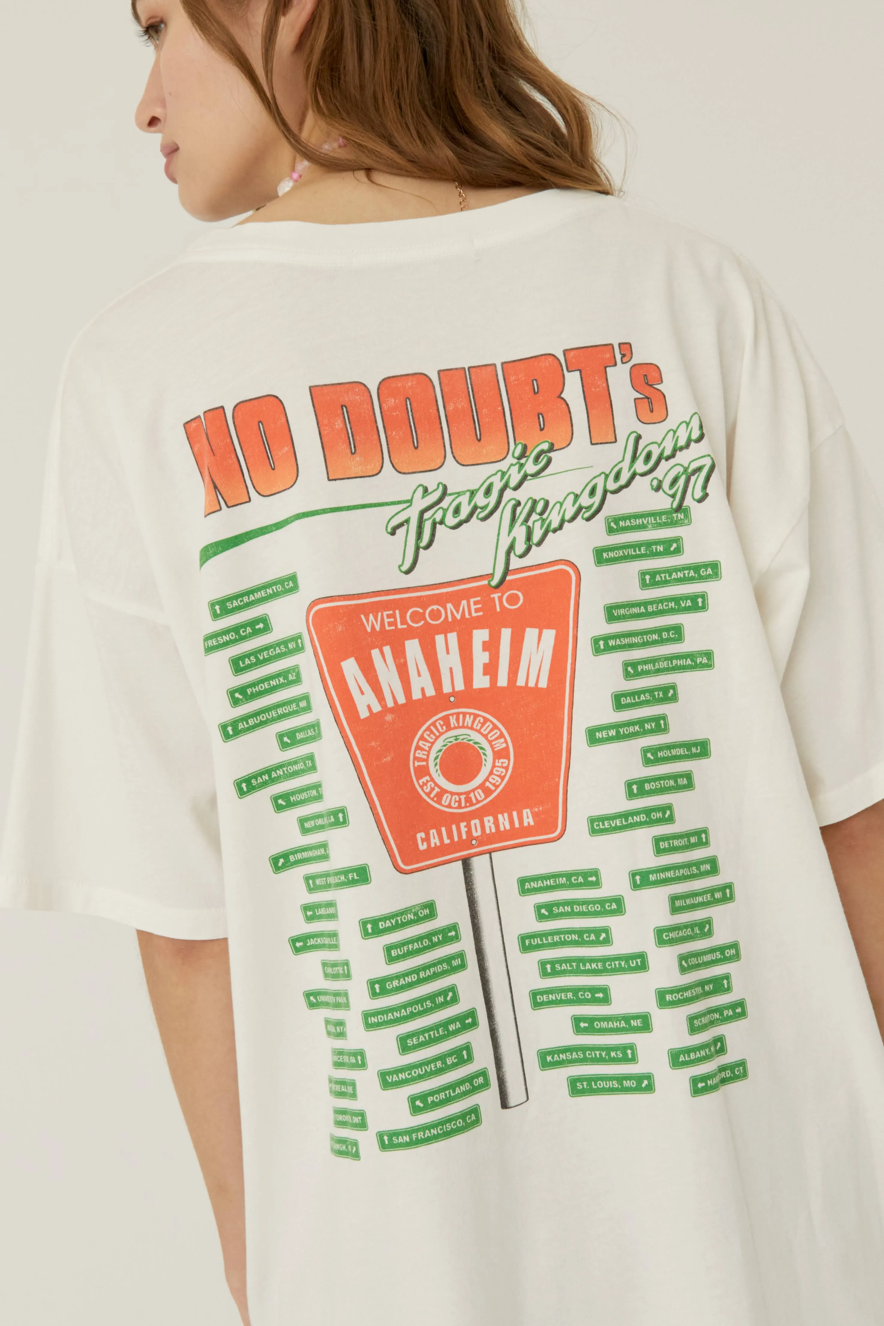 Daydreamer No Doubt No Doubt Tour '97 Merch Tee Unisex T Shirt