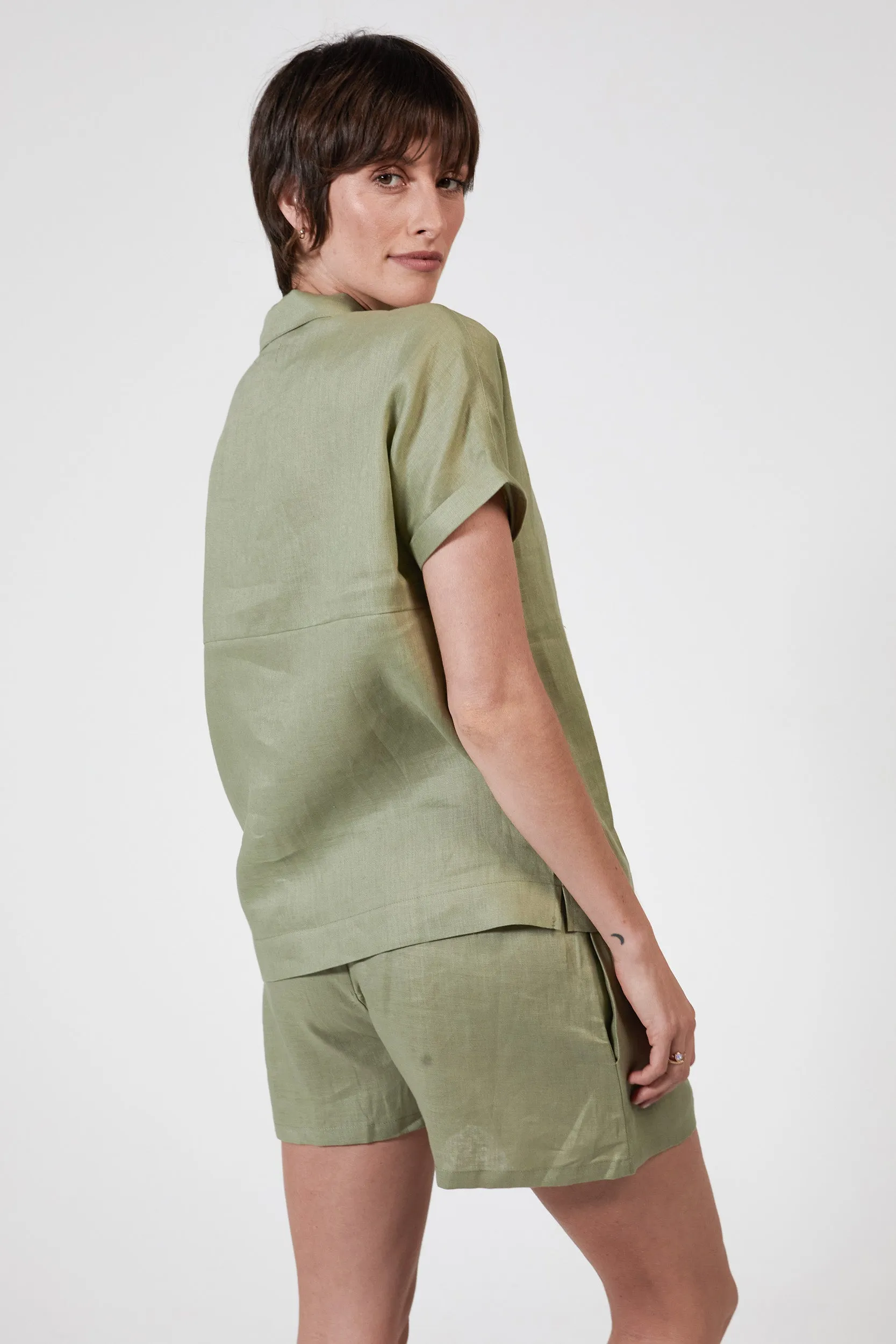 JUDE S/S LINEN SHIRT - SAGE